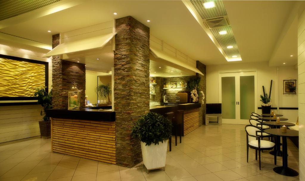 Hotel Hawaii Bed And Coffee Riccione Eksteriør billede