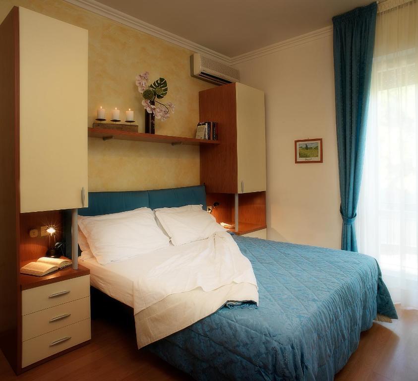Hotel Hawaii Bed And Coffee Riccione Værelse billede